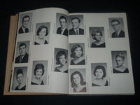1966 LA CAMPANA MONTCLAIR STATE COLLEGE YEARBOOK - NEW JERSEY - YB 1608