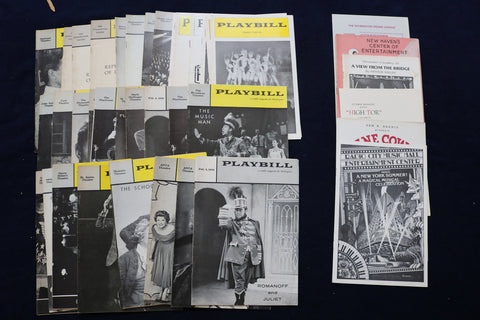 1950'S-1960'S THEATRE PROGRAMS - 33 PLAYBILLS AND 6 OTHERS - LOT OF 39 - O 3319