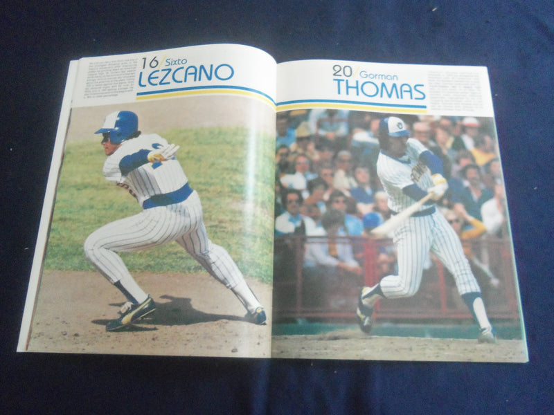 1979 MILWAUKEE BREWERS YEARBOOK - B 4179M