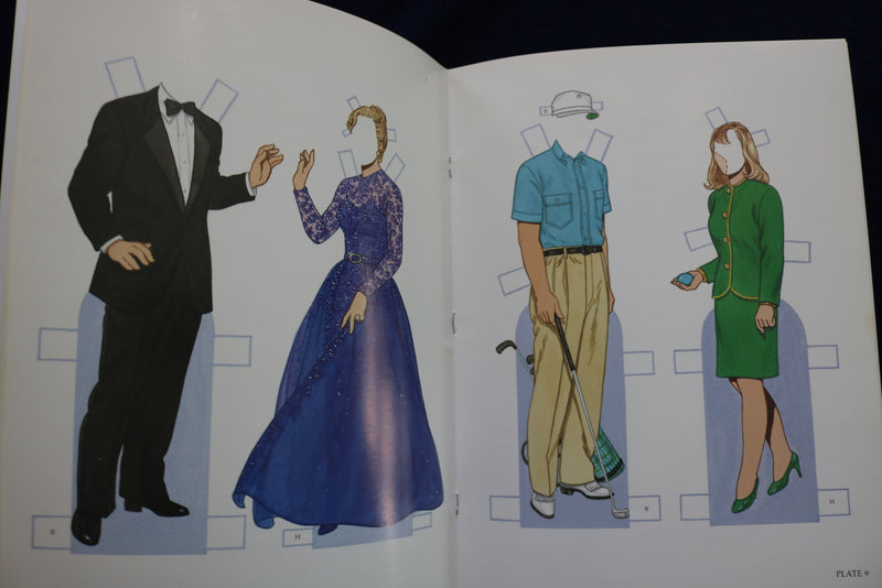 1989-1994 PRESIDENTIAL FAMILY PAPER DOLL BOOKS-LINCOLN-CLINTON-LOT OF 3 - O 3637