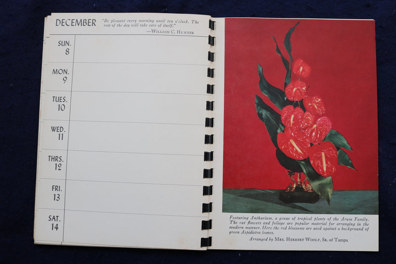 1957 FLORIDA FLOWER ARRANGEMENTS - ALL COLOR CALENDAR FOR 1957 - K 983