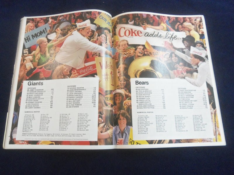 1977 DECEMBER 18 PRO MAGAZINE - NY GIANTS VS. CHICAGO BEARS - SP 4714W
