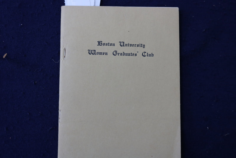 1924 BOSTON UNIVERSITY WOMEN GRADUATES' CLUB SOFTCOVER BOOKLET - K 947