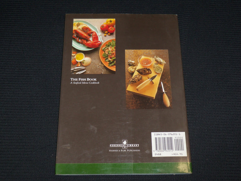 1985 THE FISH BOOK BY KELLY MCCINE - SOFTCOVER - NICE PHOTOS - R 719G