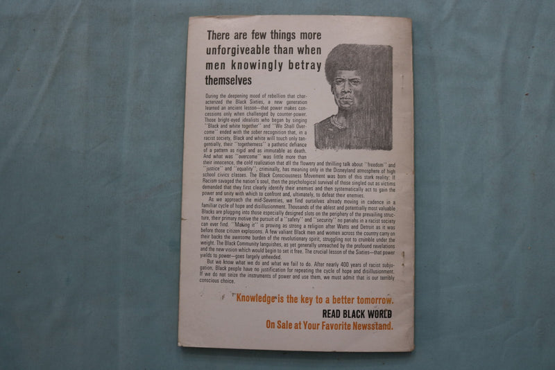 1975 JANUARY BLACK WORLD MAGAZINE - MUHAMMAD ALI COVER, STORY AND PHOTOS- K 3351