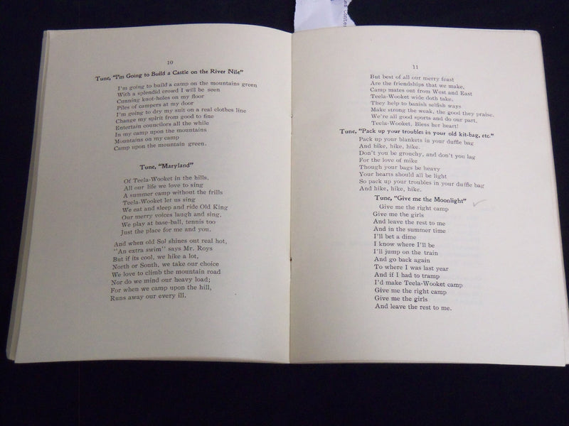 1940'S THE TEELA-WOOKET CAMPS BOOK - SOFTCOVER - J 8187