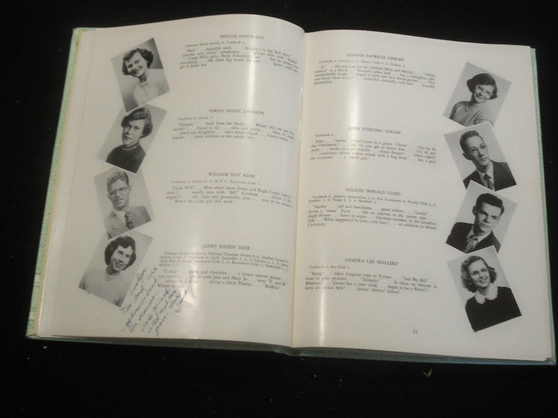 1952 CAMILLON CAMP HILL HIGH SCHOOL YEARBOOK - CAMP HILL, PENNSYLVANIA - YB 2014