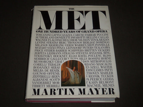 1983 THE MET BY MARTIN MAYER HARDCOVER BOOK - GREAT PHOTOS - I 771