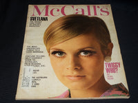 1967 JULY MCCALL'S MAGAZINE - TWIGGY FRONT COVER - E 1132