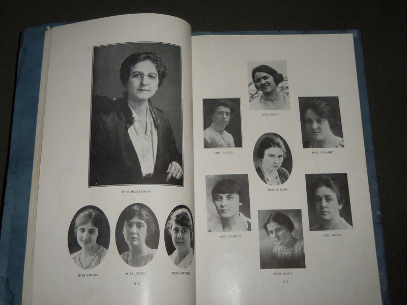 1924 READING HIGH SCHOOL FOR GIRLS YEARBOOK - PENNSYLVANIA - PHOTOS - YB 1431