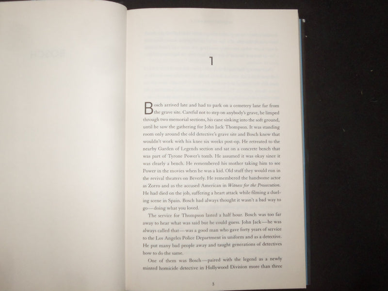 2019 THE NIGHT FIRE HARDCOVER BOOK BY MICHAEL CONNELLY - KD 9292