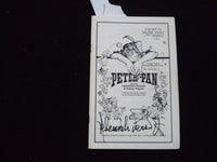 1985 PETER PAN THEATRE PROGRAM - NEHEMIAH PERSOFF + 13 OTHER SIGNATURES - J 8286