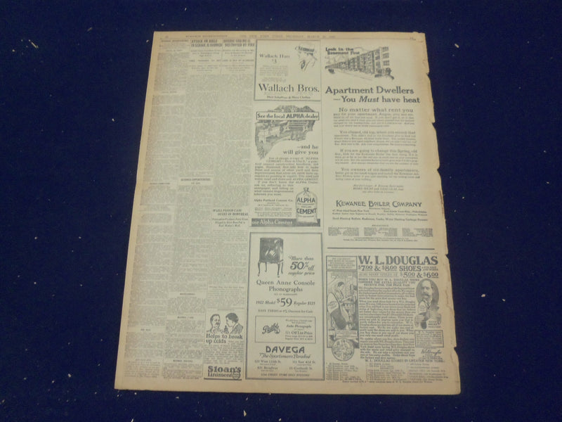 1922 MARCH 30 NEW YORK TIMES - ACTORS FIGHT BLAZE IN TIMES SQUARE - NT 8321