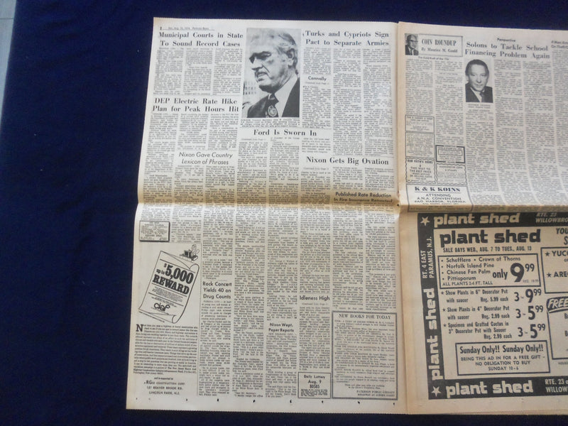 1974 AUGUST 10 THE PATERSON NEWS NEWSPAPER - FORD IS SWORN IN - NP 6436