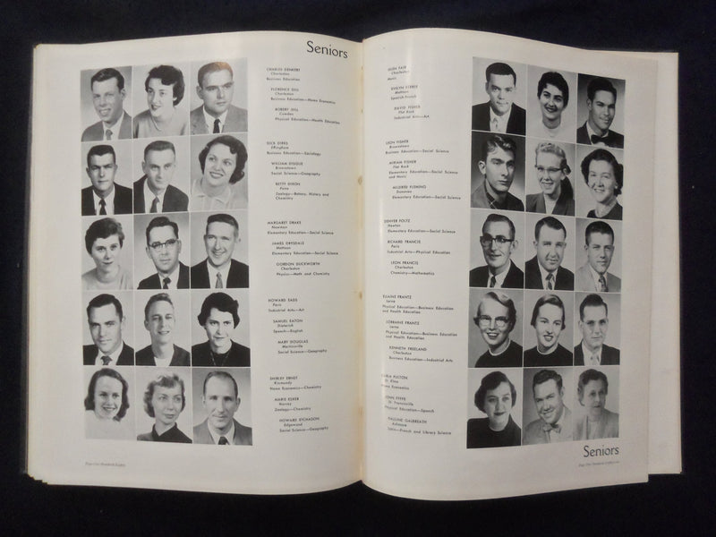 1957 WARBLER EASTERN ILLINOIS STATE COLLEGE YEARBOOK - CHARLESTON, IL - YB 3315