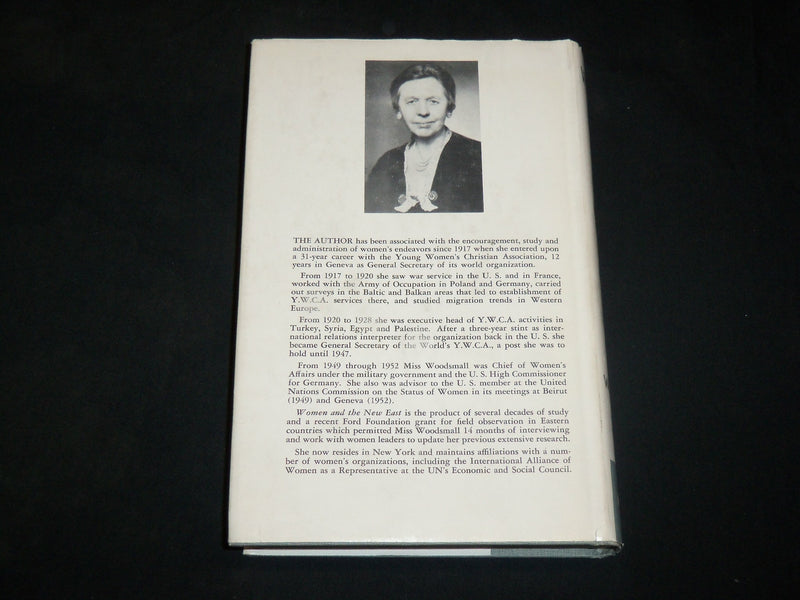 1960 WOMEN AND THE NEW EAST BOOK BY RUTH FRANCES WOODSMALL - KD 2764D