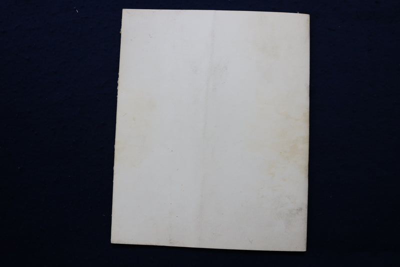 1960 APRIL 26 GENERAL CHARLES DE GAULLE DINNER PROGRAM SOFTCOVER BOOK - K 904