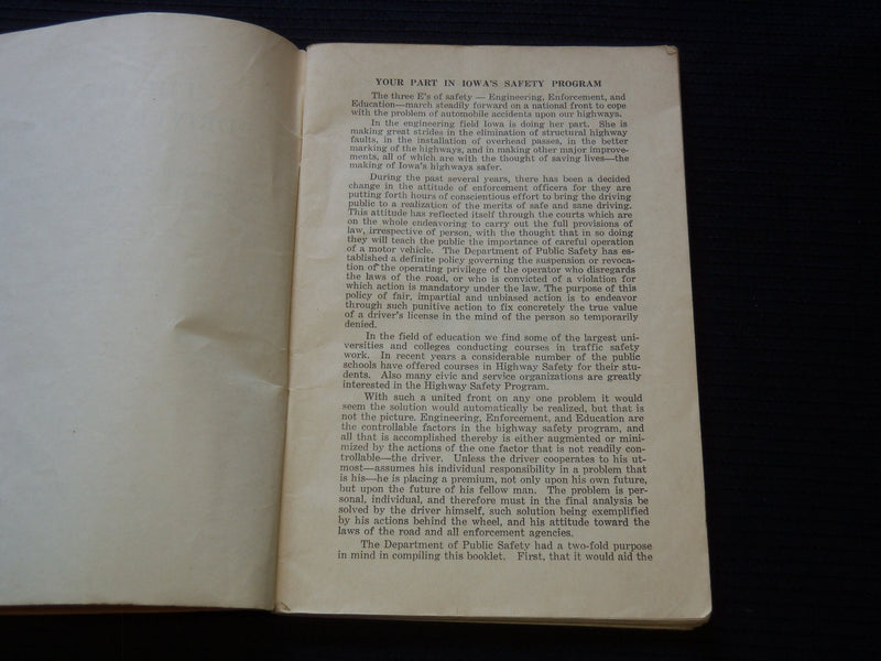 1939 THE IOWA DRIVER'S GUIDE BY GEORGE A. WILSON GOVERNOR OF IOWA - J 7237