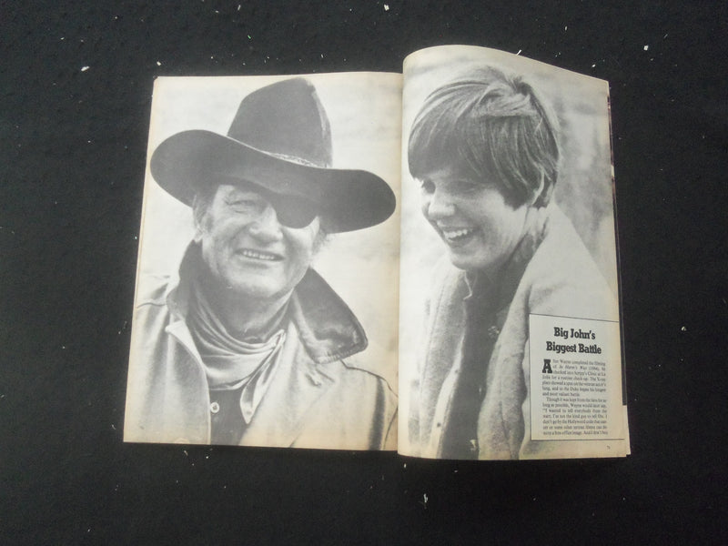1979 JOHN WAYNE & THE GREAT COWBOY HEROES MAGAZINE - LIFE AND FILMS - SP 961T