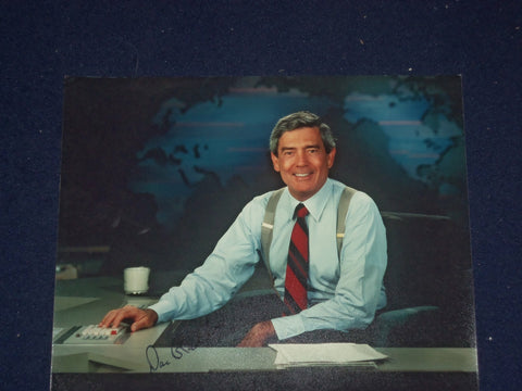 DAN RATHER AUTOGRAPHED PHOTOGRAPH - J 6044