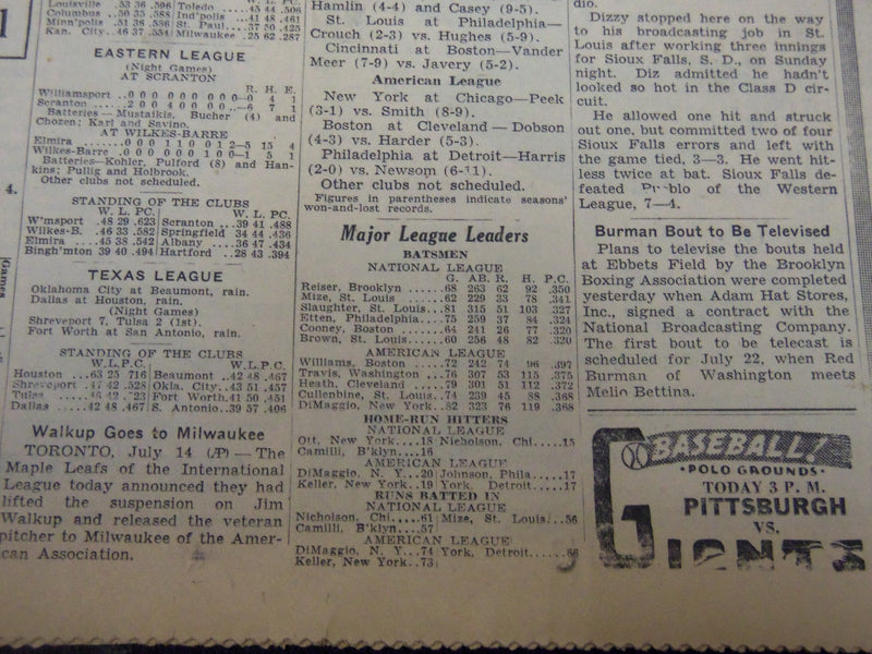 1941 JULY 15 NEW YORK TIMES - DIMAGGIO RUNS STREAK TO 54 - NT 5157