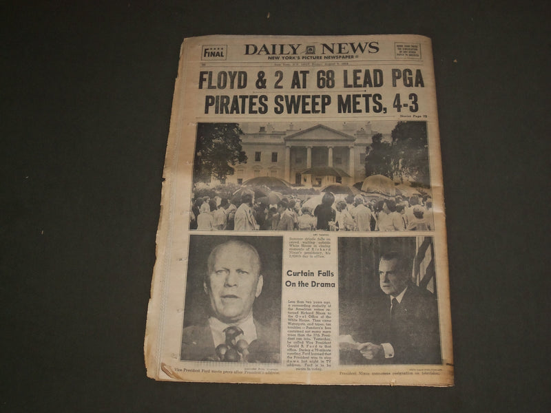 1974 AUGUST 9 NEW YORK DAILY NEWS - RICHARD NIXON RESIGNS - NP 3044
