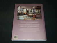 2000 LONDON INTERIORS HARDCOVER BOOK BY JANE EDWARDS - NICE PHOTOS - KD 3983C