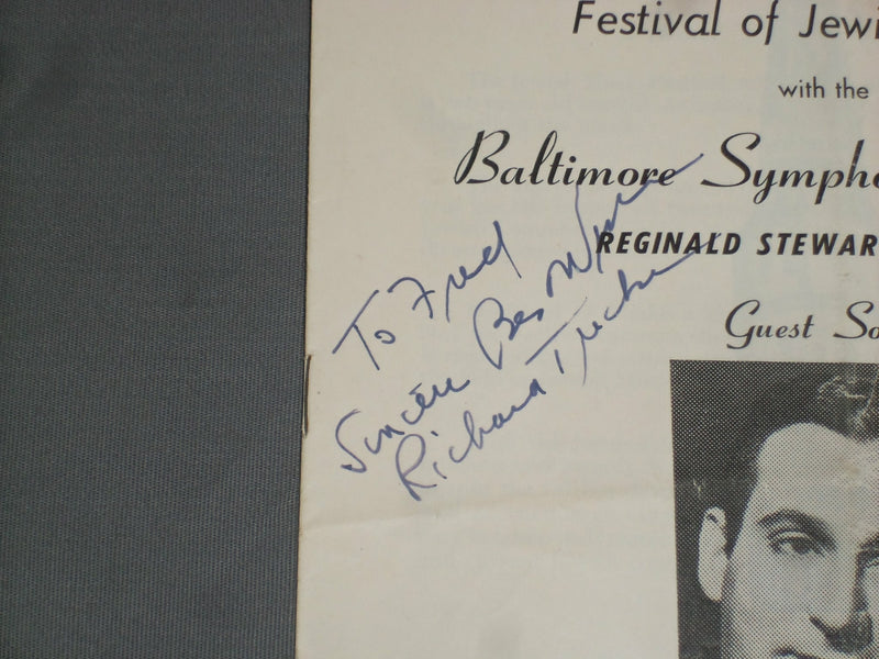 METROPOLITAN OPERA SINGER RICHARD TUCKER 8 X 10 AUTOGRAPHED PHOTO - J 4073