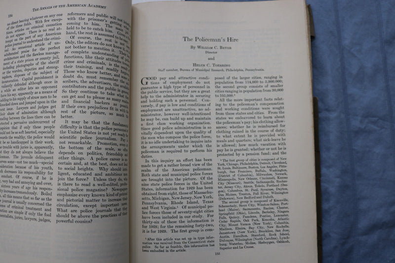 1929 NOVEMBER THE ANNALS - POLICE AND THE CRIME PROBLEM SOFTCOVER BOOK - K 3201