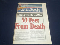 1992 MAY 20 NEW YORK NEWSDAY NEWSPAPER - NEAR MISS AT LAGUARDIA AIRPORT- NP 5583