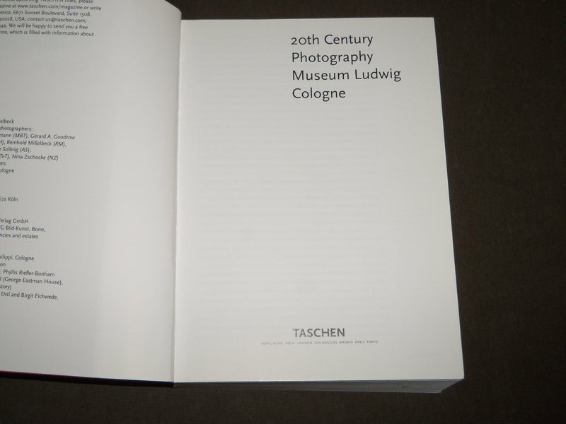2005 20TH CENTURY PHOTOGRAPHY MUSEUM LUDWIG COLOGNE BOOK - D 205