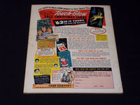 1956 AUGUST MOVIELAND MAGAZINE - DEBBIE & EDDIE FISHER FRONT COVER - E 13668