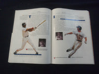 1989 BOSTON RED SOX YEARBOOK - ST 2968A