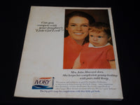 1968 OCTOBER MCCALL'S MAGAZINE - SAMANTHA EGGAR FRONT COVER - E 1169