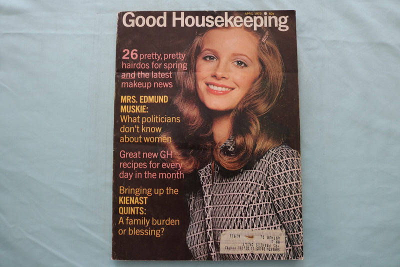 1972 APRIL GOOD HOUSEKEEPING MAGAZINE - CATHY MORRIS COVER - E 26635