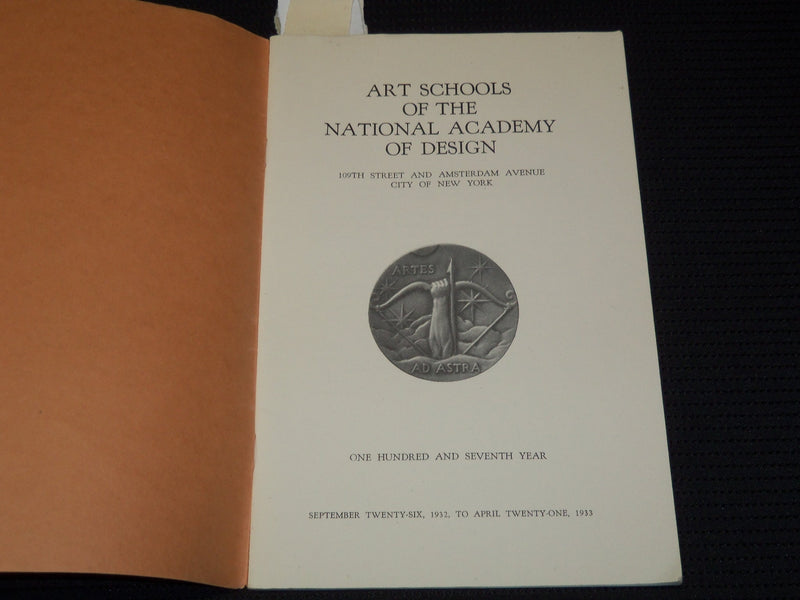 1932 NATIONAL ACADEMY OF DESIGN ART SCHOOLS BOOK - NEW YORK CITY - J 7945