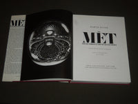 1983 THE MET BY MARTIN MAYER HARDCOVER BOOK - GREAT PHOTOS - I 925