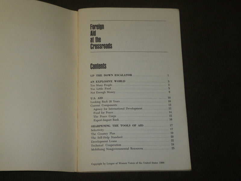 1916 FOREIGN AID AT THE CROSSROADS LEAGUE OF WOMEN VOTERS BOOK - J 3616