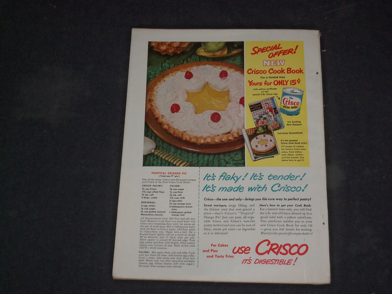 1949 NOVEMBER WOMAN'S DAY MAGAZINE - BABY COVER - B 4039