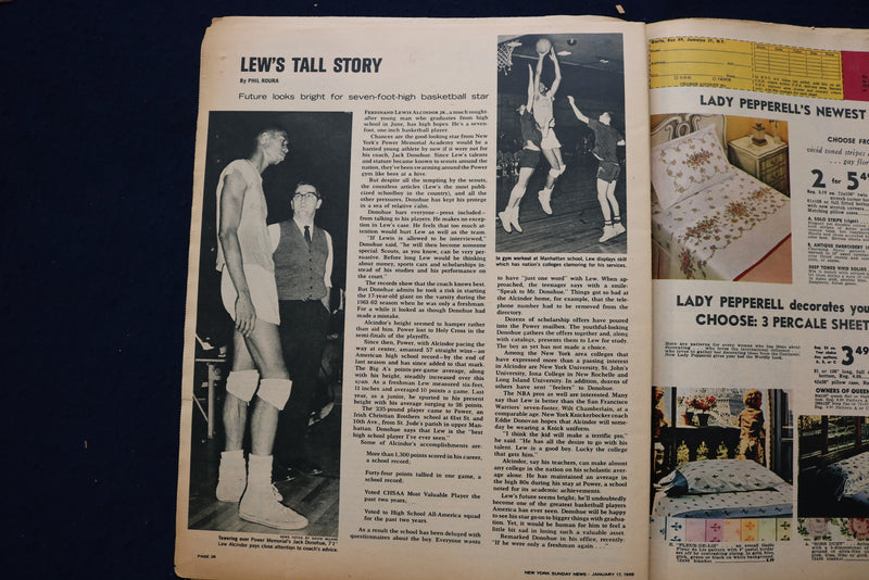 1965 JAN 17 SUNDAY NEWS COLOROTO MAGAZINE - FIRST FAMILY - ALCINDOR - E 23212