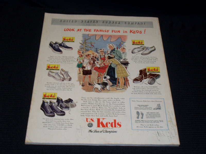1947 JULY HOLIDAY MAGAZINE - LONDON NICE FRONT COVER - E 1224