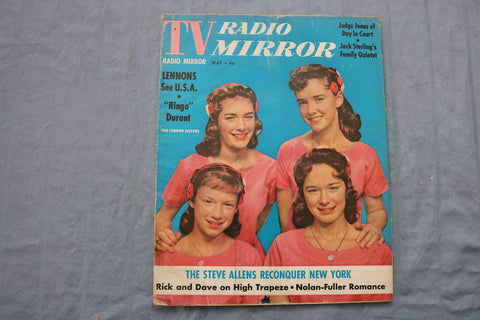 1960 MAY TV RADIO MIRROR MAGAZINE - THE LENNON SISTERS COVER - ST 1002P