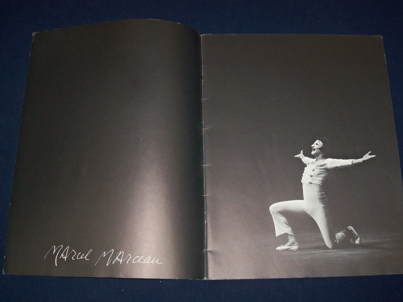 1976 EINE GESTALT NAMENS BIP GERMAN THEATRE PROGRAM - MARCEL MARCEAU - J 1815