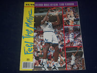 1993-1994 FEEL THE MAGIC ORLANDO MAGIC OFFICIAL TEAM YEARBOOK - PHOTOS - J 388