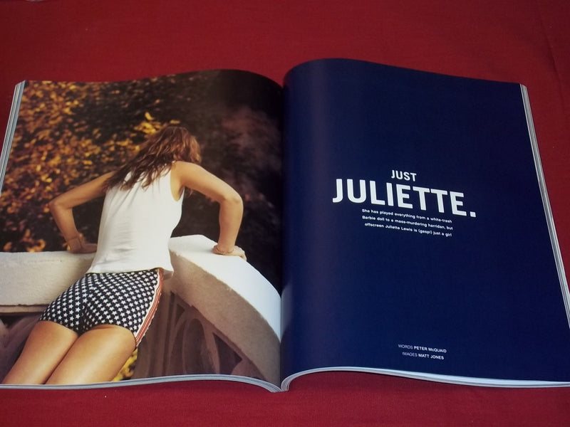 2002 WINTER/SPRING CRUNCH MAGAZINE - PREMIERE ISSUE - JULIETTE - GYM - RC 444