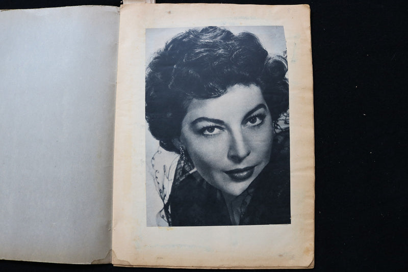 AVA GARDNER & FRANK SINATRA SCRAPBOOK - E 24920