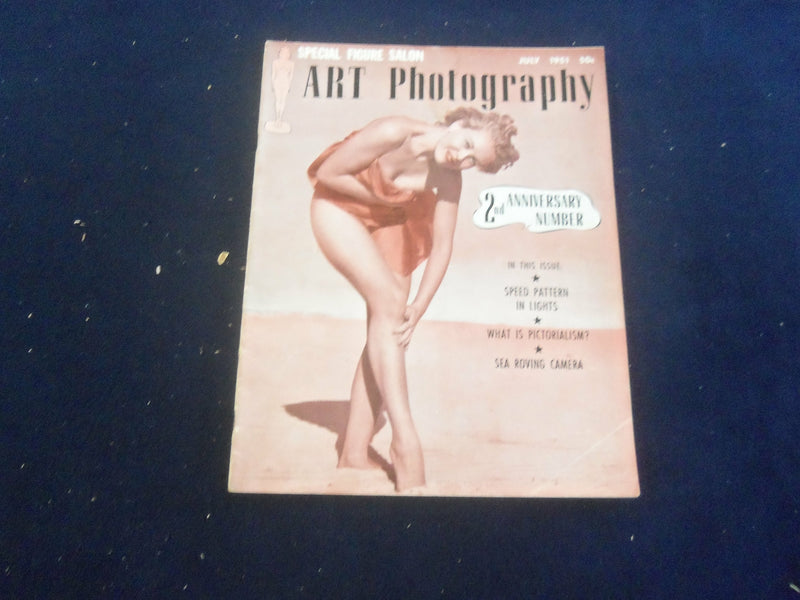 1951 JULY ART PHOTOGRAPHY MAGAZINE - NICE PHOTOGRAPHS & STORIES - SP 7491G