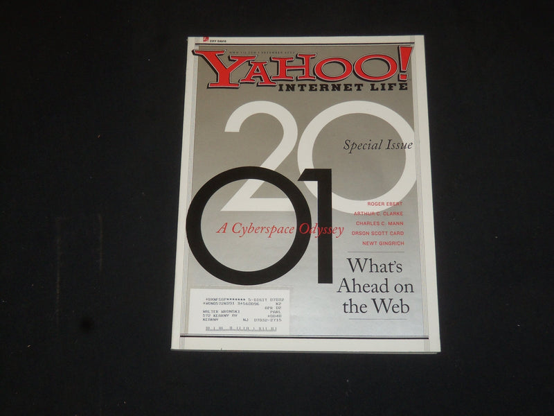 2000 DECEMBER YAHOO INTERNET LIFE MAGAZINE - 2001 A CYBERSPACE ODYSSEY - SP 5921