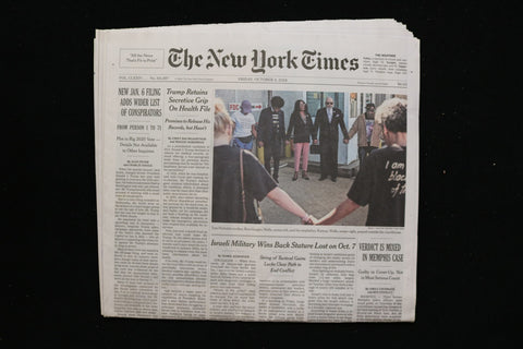 2024 OCTOBER 4 NEW YORK TIMES - TRUMP RETAINS SECRETIVE GRIP ON HEALTH FILE