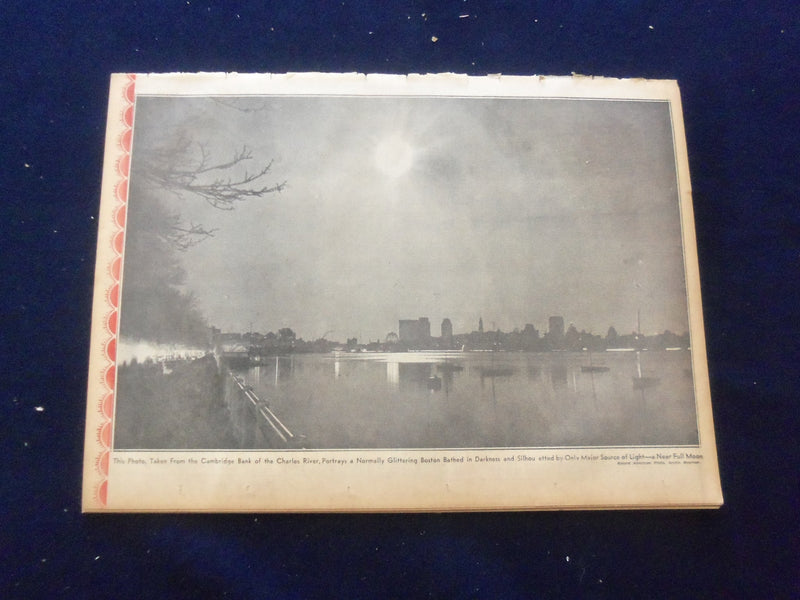 1965 NOVEMBER 10 BOSTON RECORD AMERICAN NEWSPAPER-BLACKOUT IN NORTHEAST- NP 6251